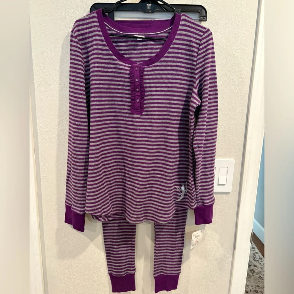 2-pc Disney’s Tinkerbell Purple and Gray Pajama Set Women’s Size Medium NWT 2012 - Picture 2 of 15